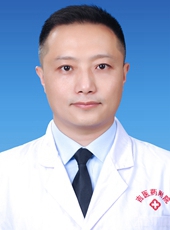 張筠